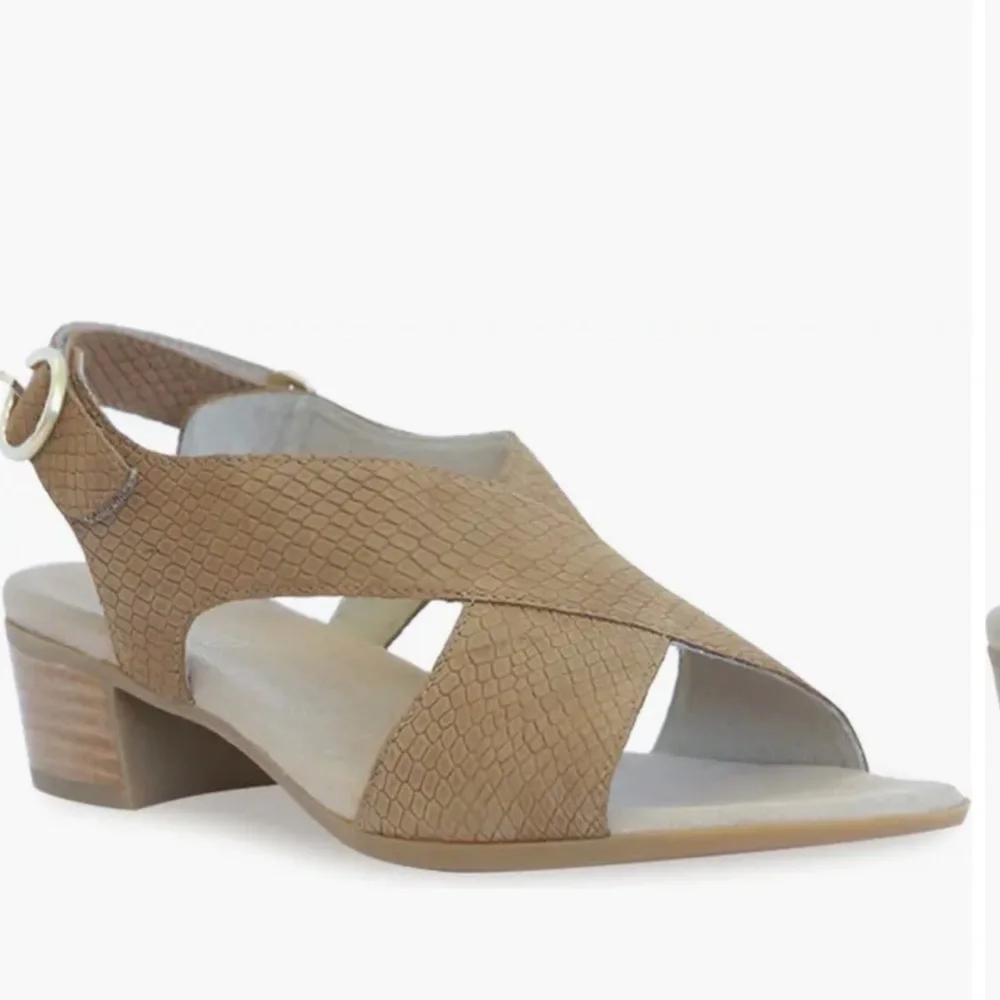 Munro Jenny Sandal Block Heel Square Toe Tan Lizard Nubuck Suede Like New​